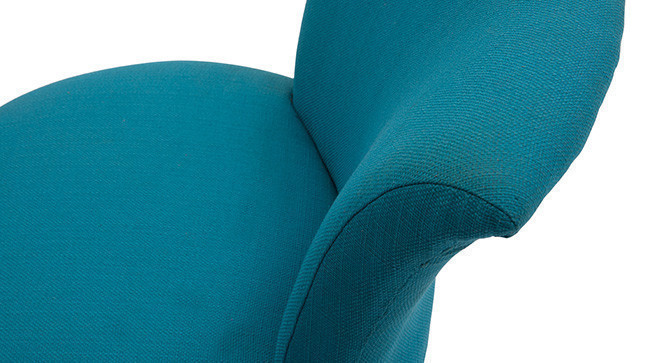 Shobit Lounge Chair (Blue)